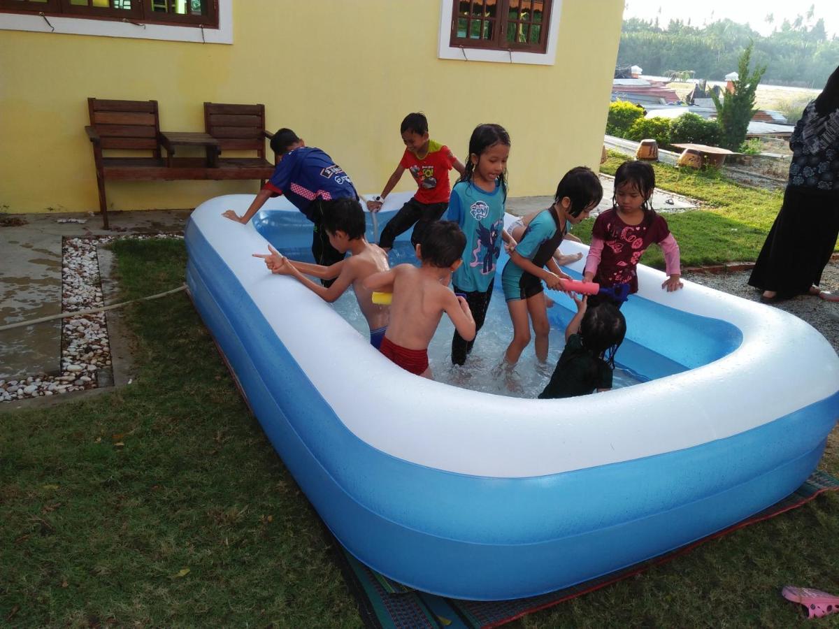 Chalet Kb Wakaf Kayu Kota Bharu Eksteriør billede